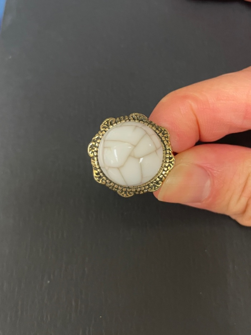 Vintage-Inspired White Stone Statement Ring